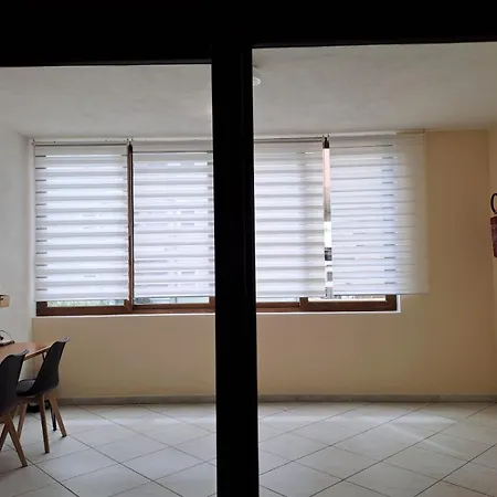 Dekag House Bed and breakfast