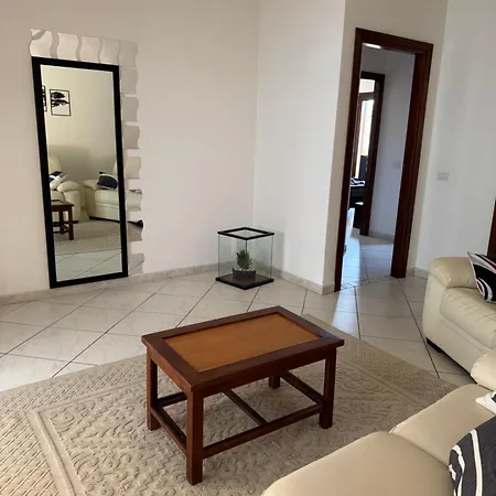 Dekag House * Olbia