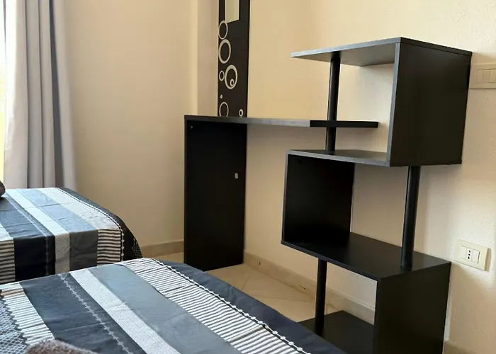 Dekag House فندق مبيت وإفطار أولبيا