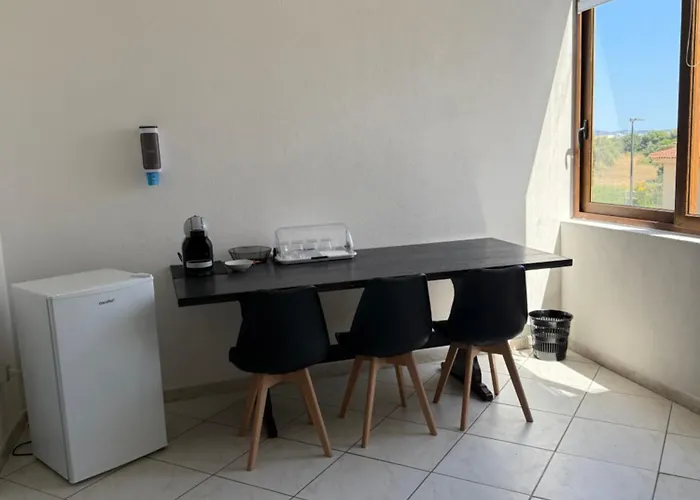 فندق مبيت وإفطار Dekag House 4*